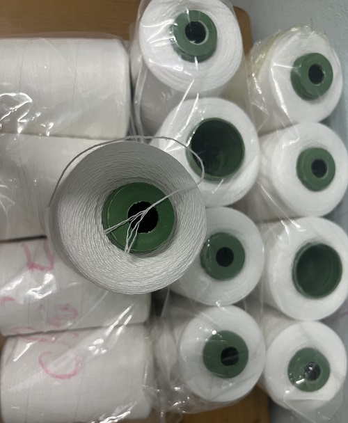 Chỉ may bao 5 sợi màu trắng