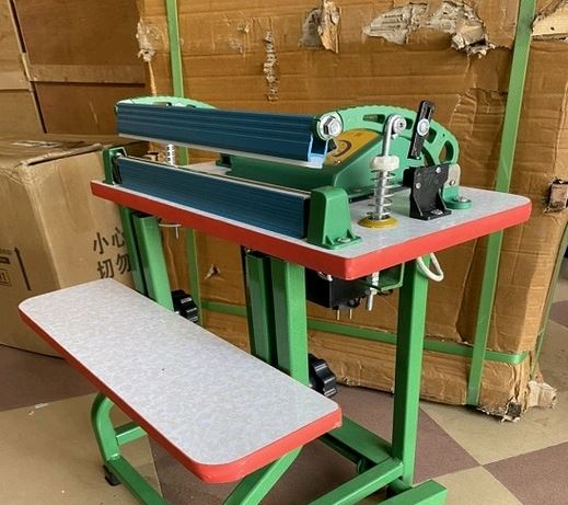 máy hàn túi đạp chân dây nhiệt M2-300