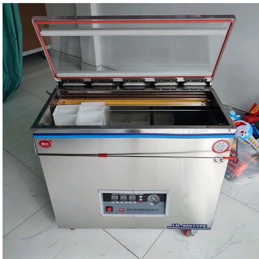 Máy hút chân không chè LD 660